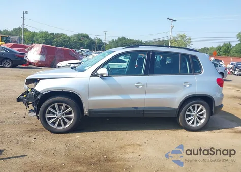 2018 Volkswagen Tiguan Limited 2.0T из США, поврежденный, VIN WVGAV7AX1JK004473